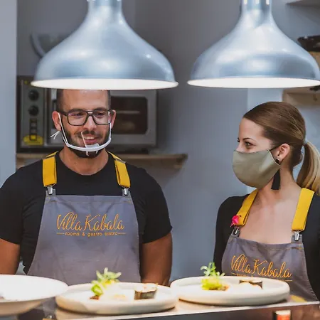 Bed & Breakfast Kabala 3*